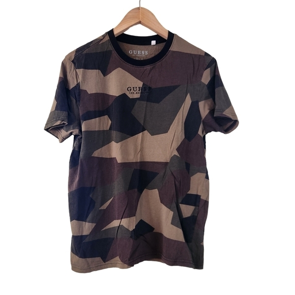 Guess Los Angeles camo  short-sleeve Pull-over crew-neck tee-shirt - Picture 1 of 6